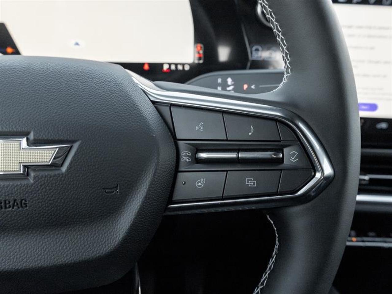 2027 Chevrolet Equinox EV LT1 Photo