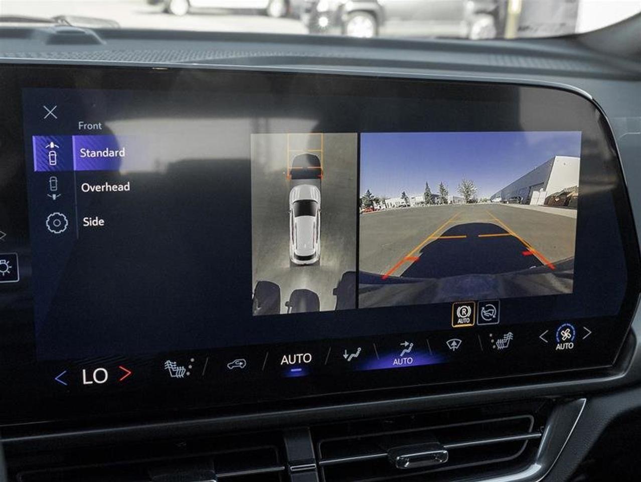 2027 Chevrolet Equinox EV LT1 Photo