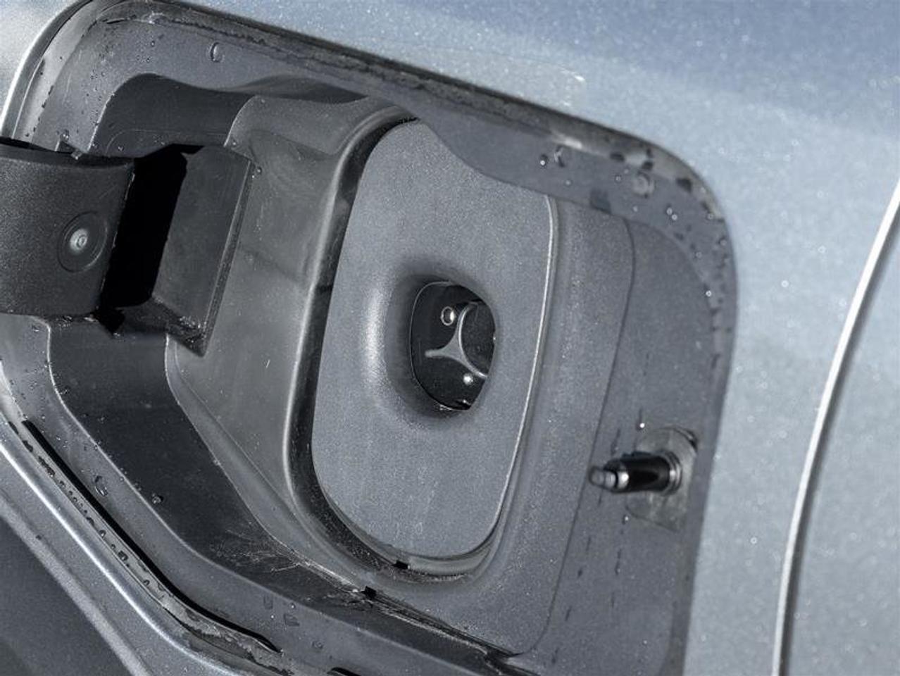 2027 Chevrolet Equinox EV LT1 Photo