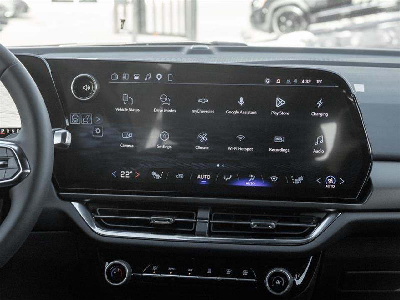 2027 Chevrolet Equinox EV LT1 Photo