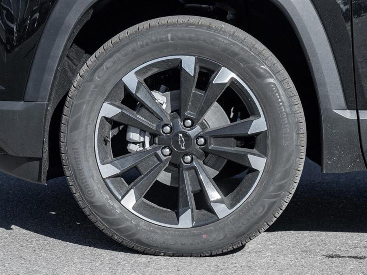 2027 Chevrolet Equinox RS Photo