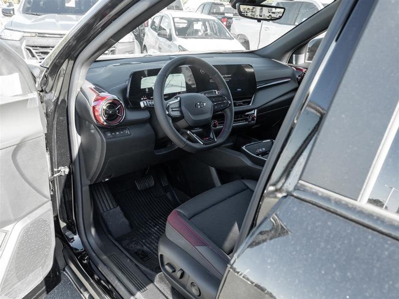 2027 Chevrolet Equinox RS Photo