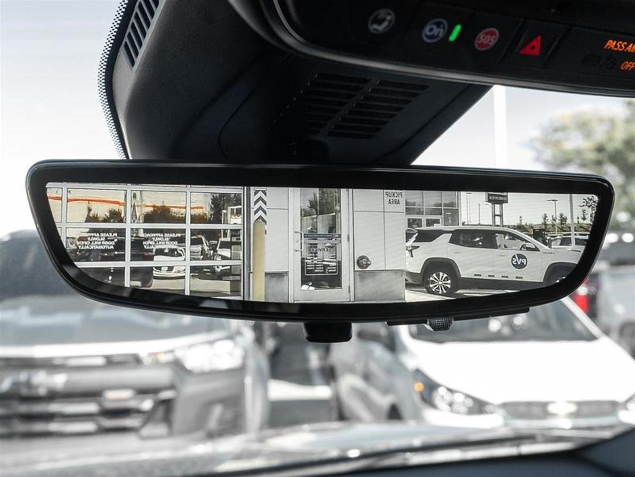 2027 Chevrolet Equinox RS Photo