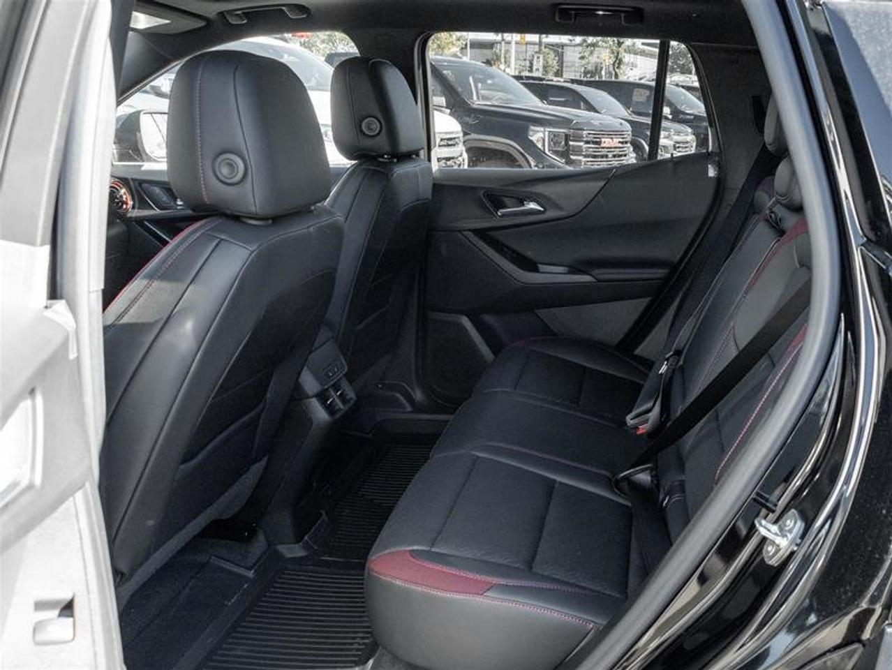 2027 Chevrolet Equinox RS Photo