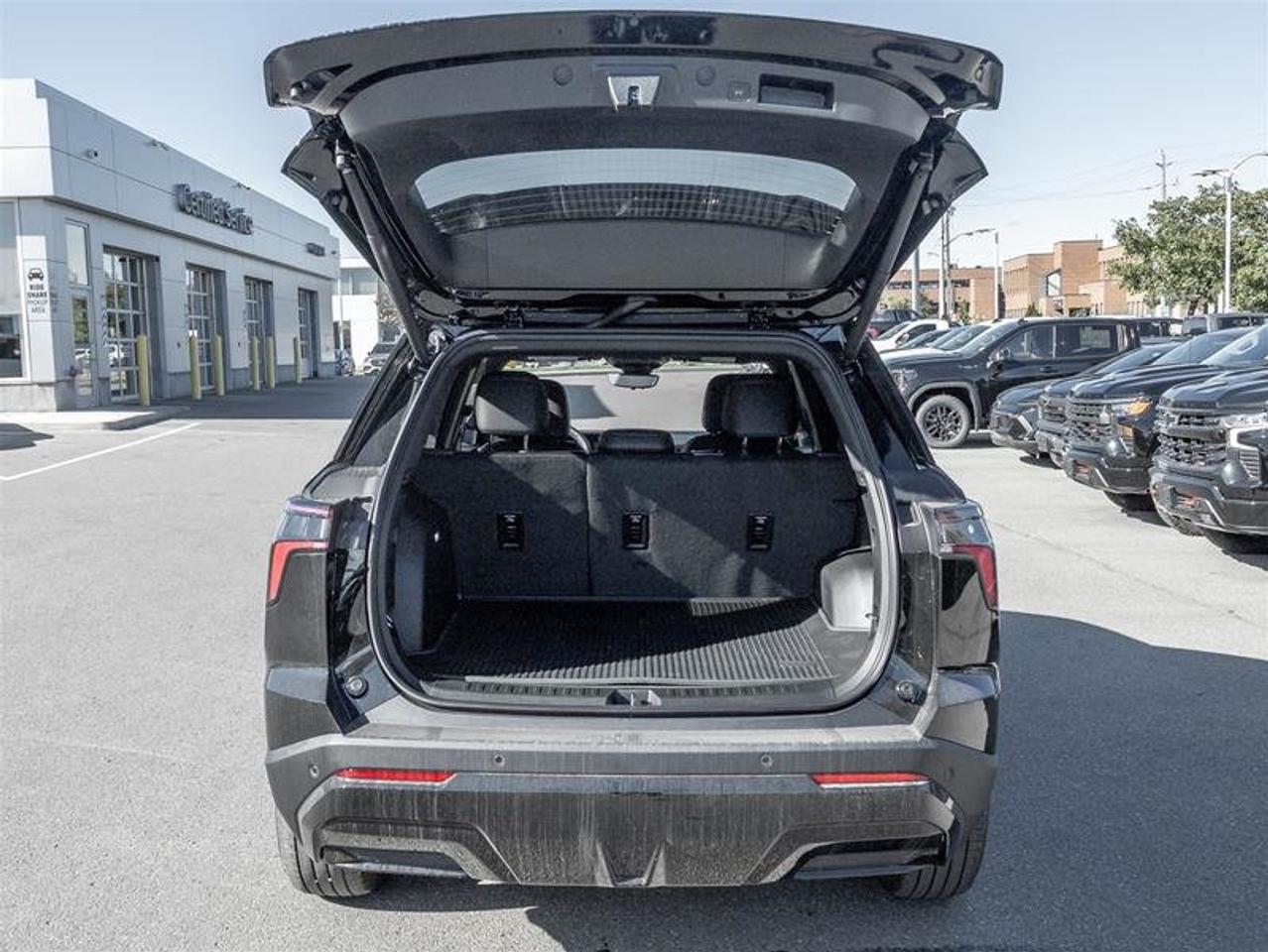 2027 Chevrolet Equinox RS Photo