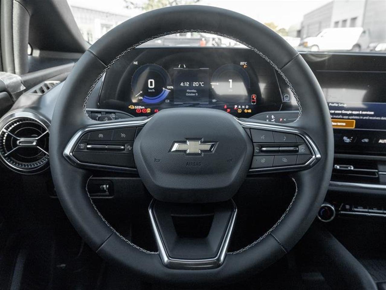 2027 Chevrolet Equinox EV LT1 Photo