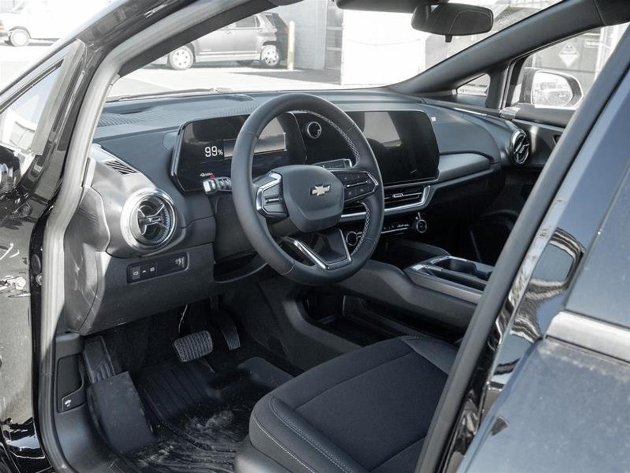 2027 Chevrolet Equinox EV LT1 Photo