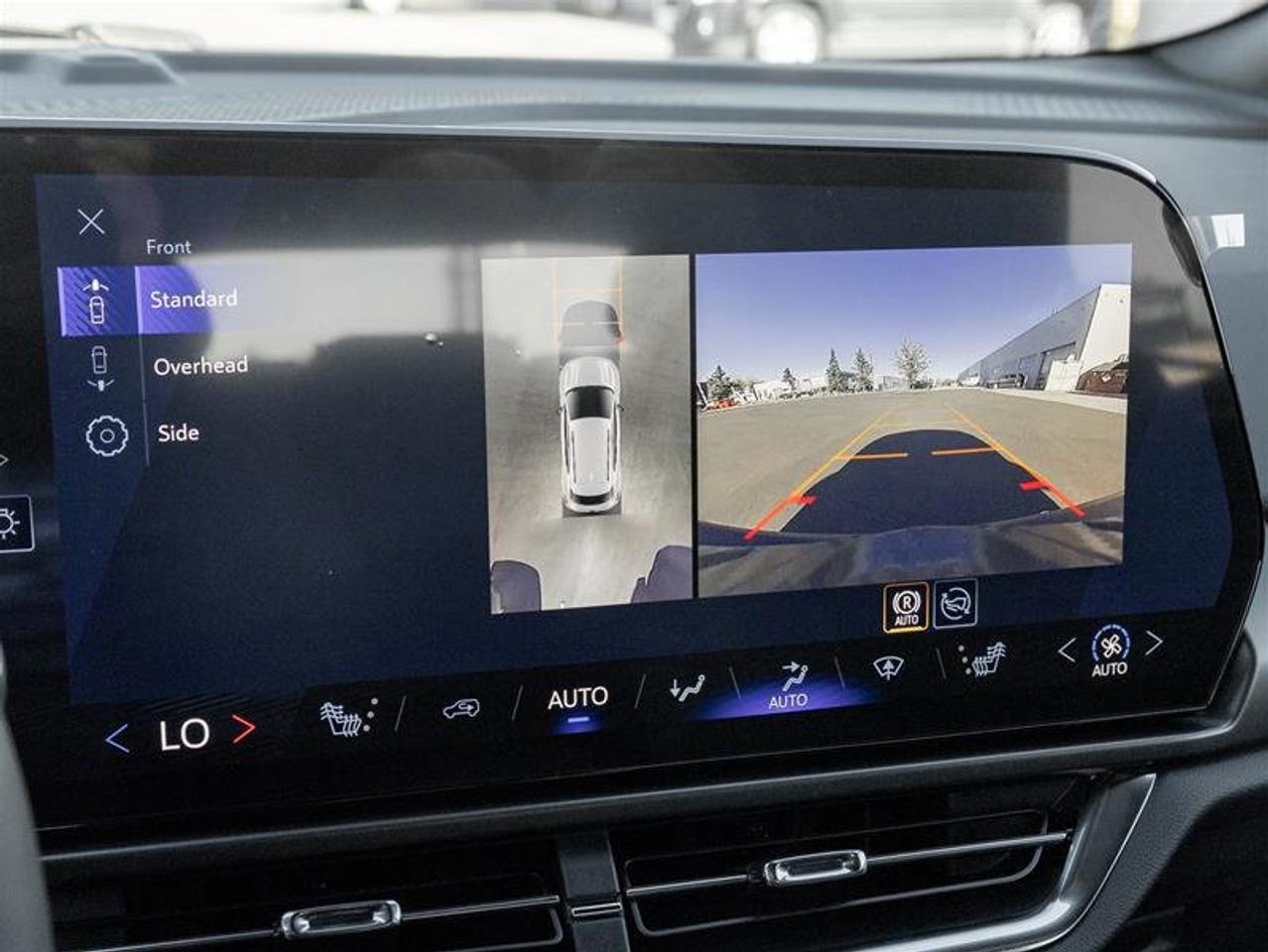 2027 Chevrolet Equinox EV LT1 Photo