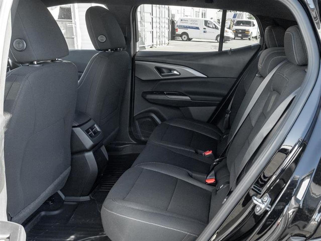 2027 Chevrolet Equinox EV LT1 Photo