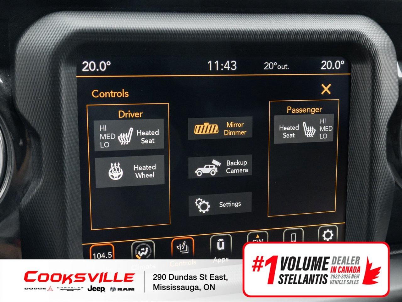 2022 Jeep WRANGLER UNLIMITED Sahara Photo