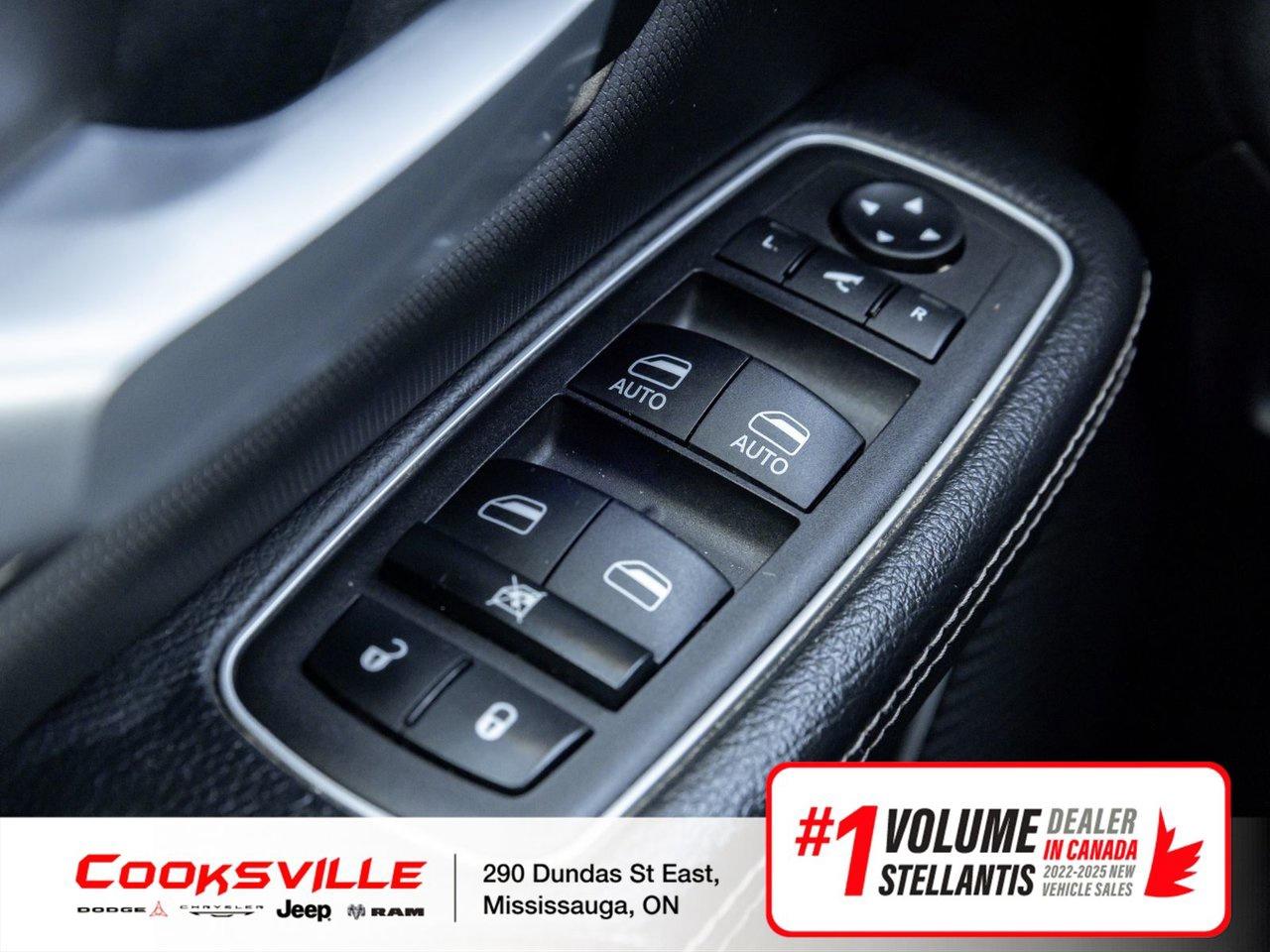 2023 RAM RAM 1500 Crew Cab 4x4 (DT) Sport SWB Photo