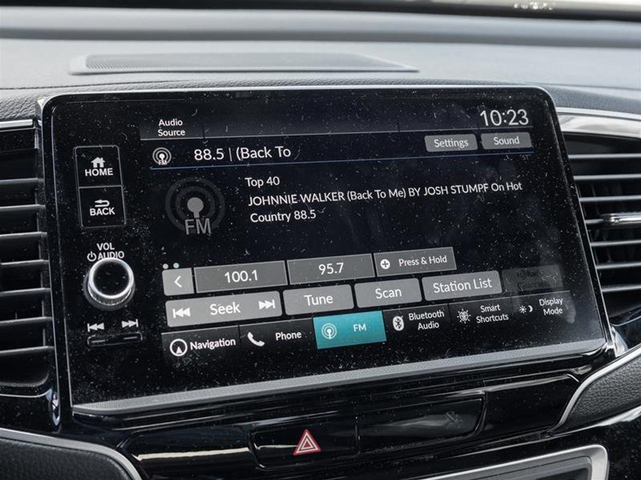 2025 Honda Ridgeline Black Edition AWD Photo
