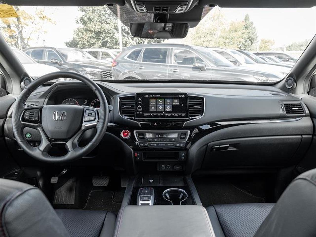 2025 Honda Ridgeline Black Edition AWD Photo