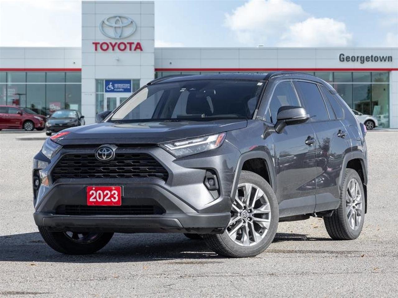 2023 Toyota RAV4 XLE AWD Heated Front Seats| Moonroof| Backup Camera| XLE| AWD Photo0