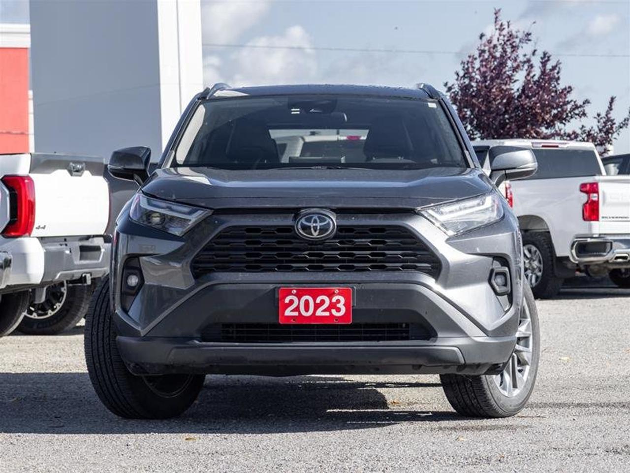 2023 Toyota RAV4 XLE AWD Heated Front Seats| Moonroof| Backup Camera| XLE| AWD Photo