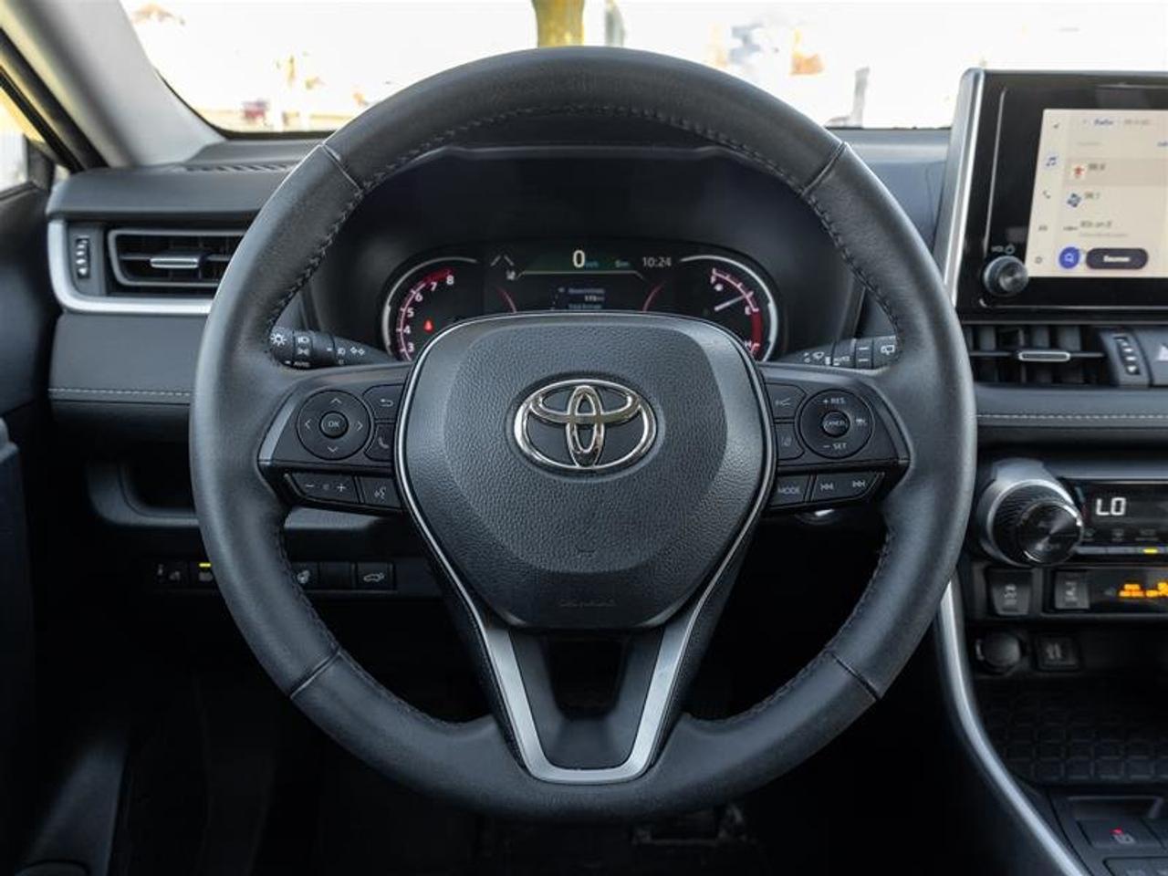 2023 Toyota RAV4 XLE AWD Heated Front Seats| Moonroof| Backup Camera| XLE| AWD Photo