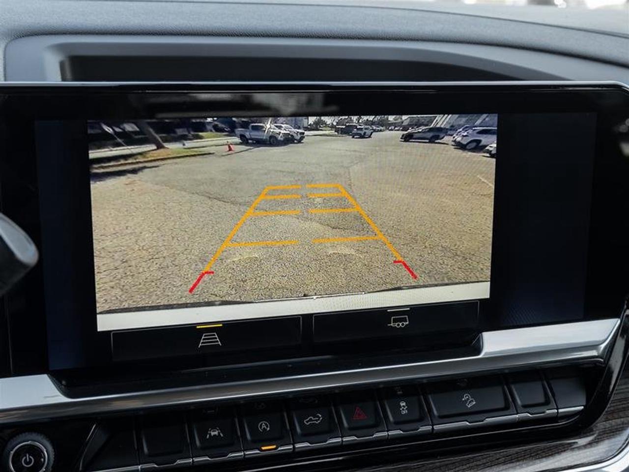 2024 Chevrolet Silverado 1500 Crew Cab Short Box 4-Wheel Drive LT Navi | Backup Cam | Heated Seats | Assist Steps | LT Photo