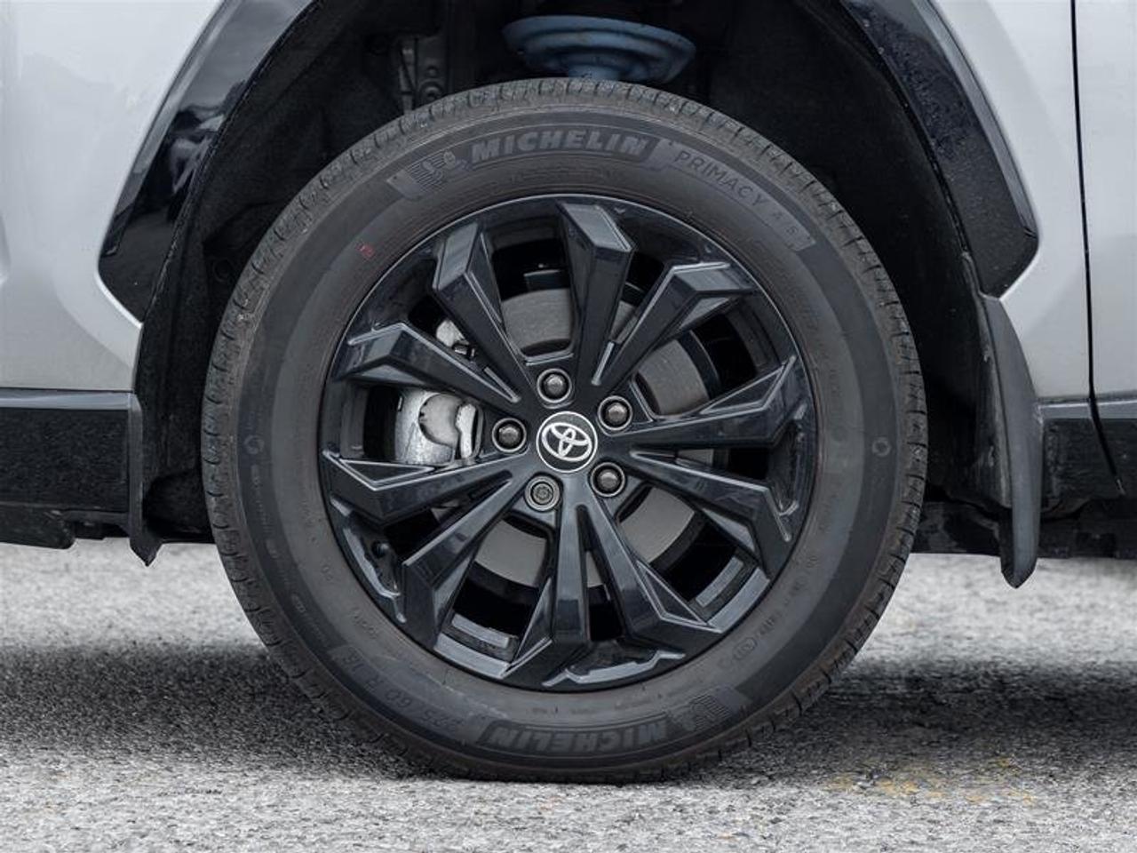 2025 Toyota RAV4 Hybrid XSE AWD Moonroof| Backup Camera| Heated Front Seats| JBL Audio| XSE| AWD Photo