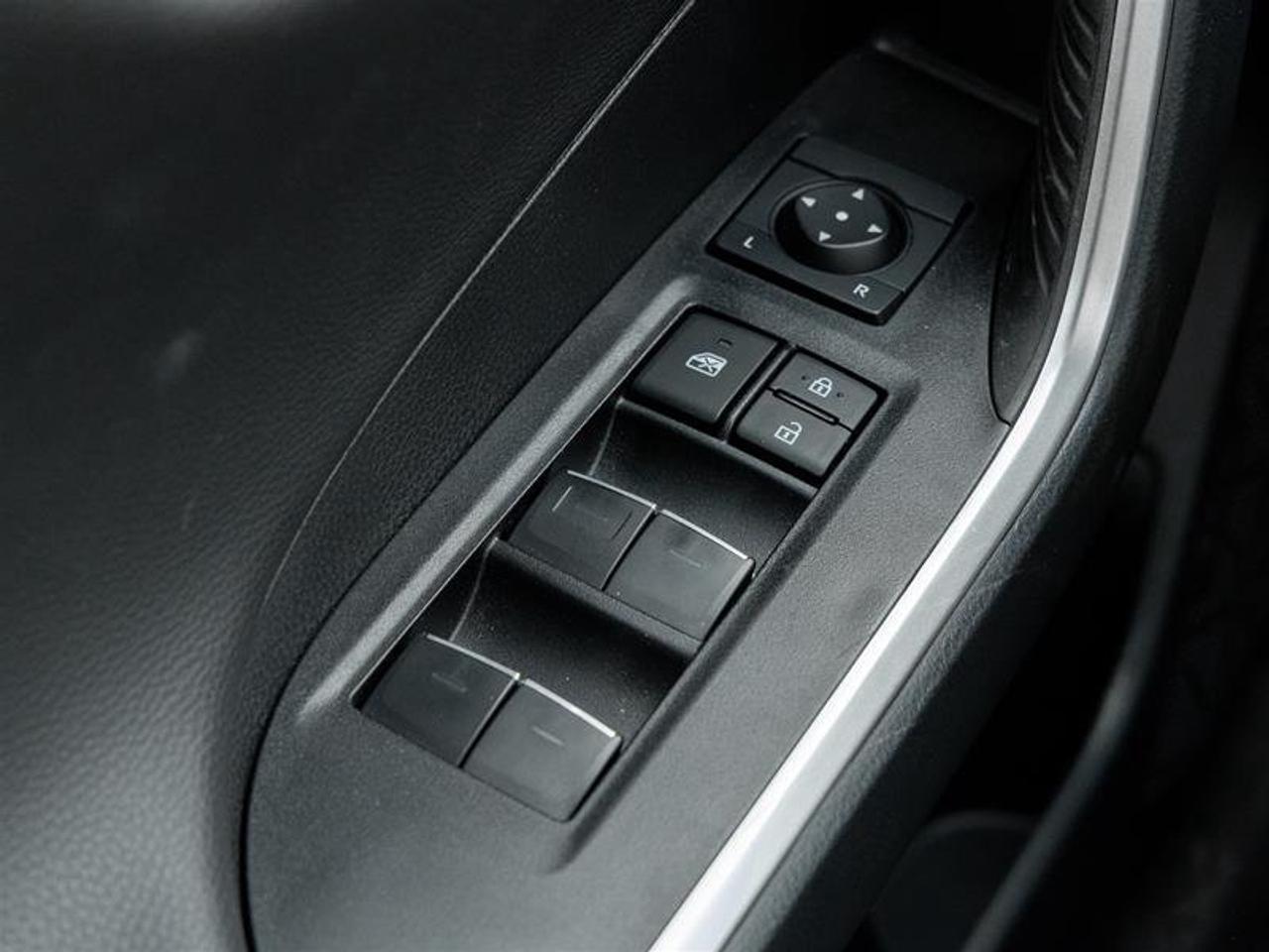 2025 Toyota RAV4 Hybrid XSE AWD Moonroof| Backup Camera| Heated Front Seats| JBL Audio| XSE| AWD Photo