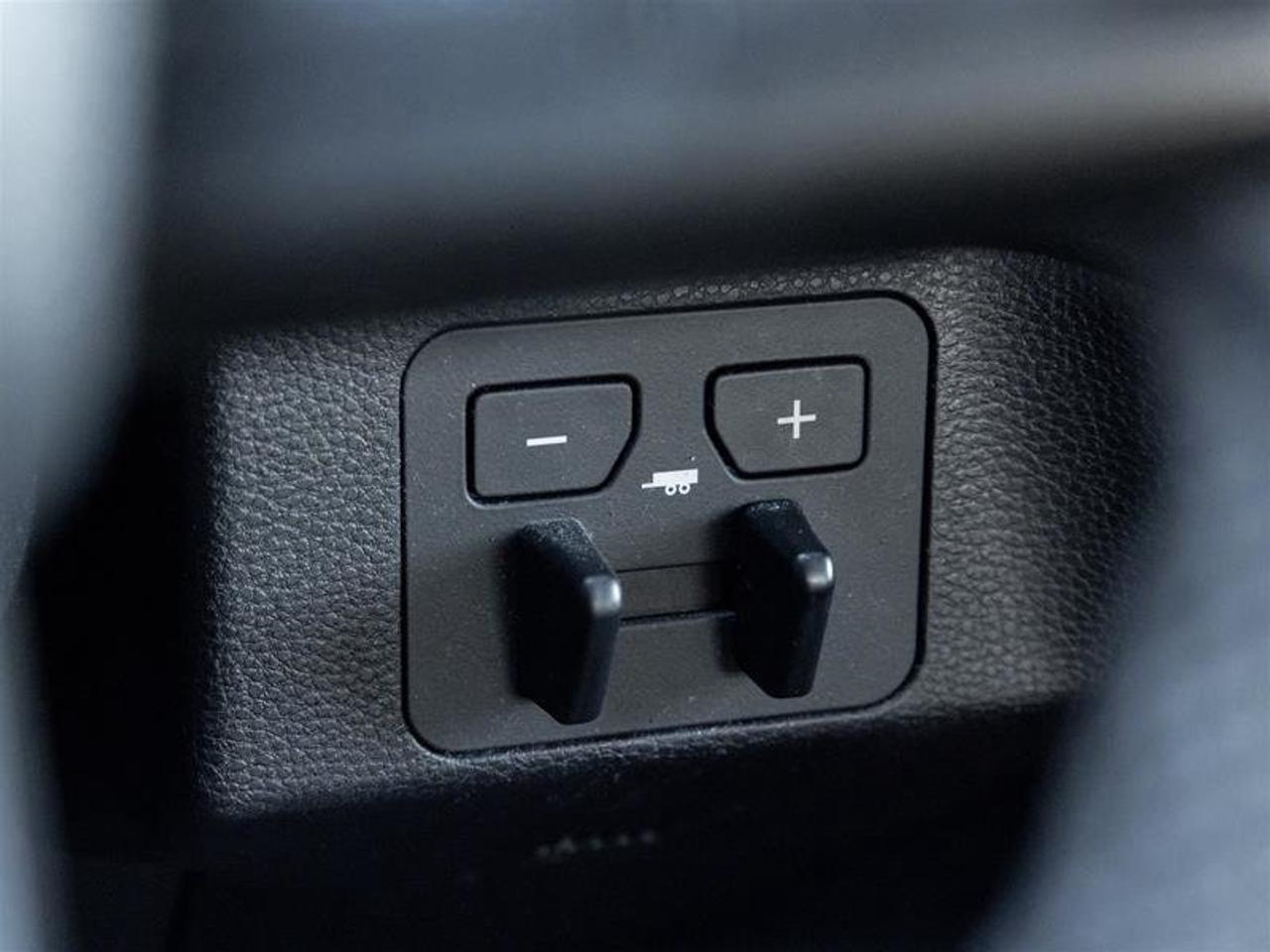 2025 Toyota Tundra 4X4 Tundra CrewMax SR5 L Heated Front Seats| Heated Steering Wheel| Backup Camera| SR5 Photo