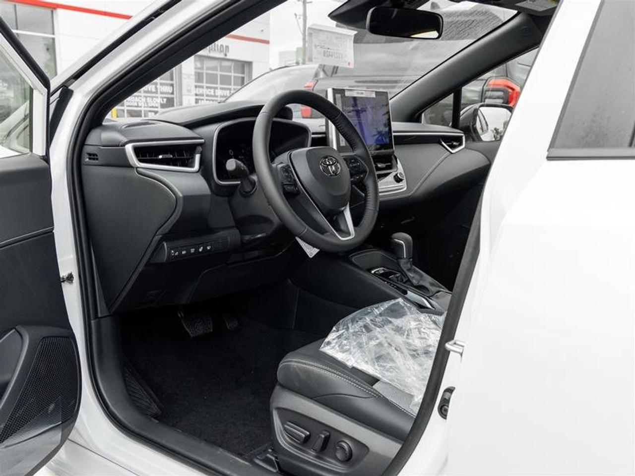 2027 Toyota Corolla Hatchback XSE Photo