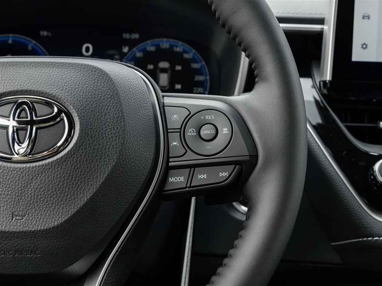 2027 Toyota Corolla Hatchback XSE Photo