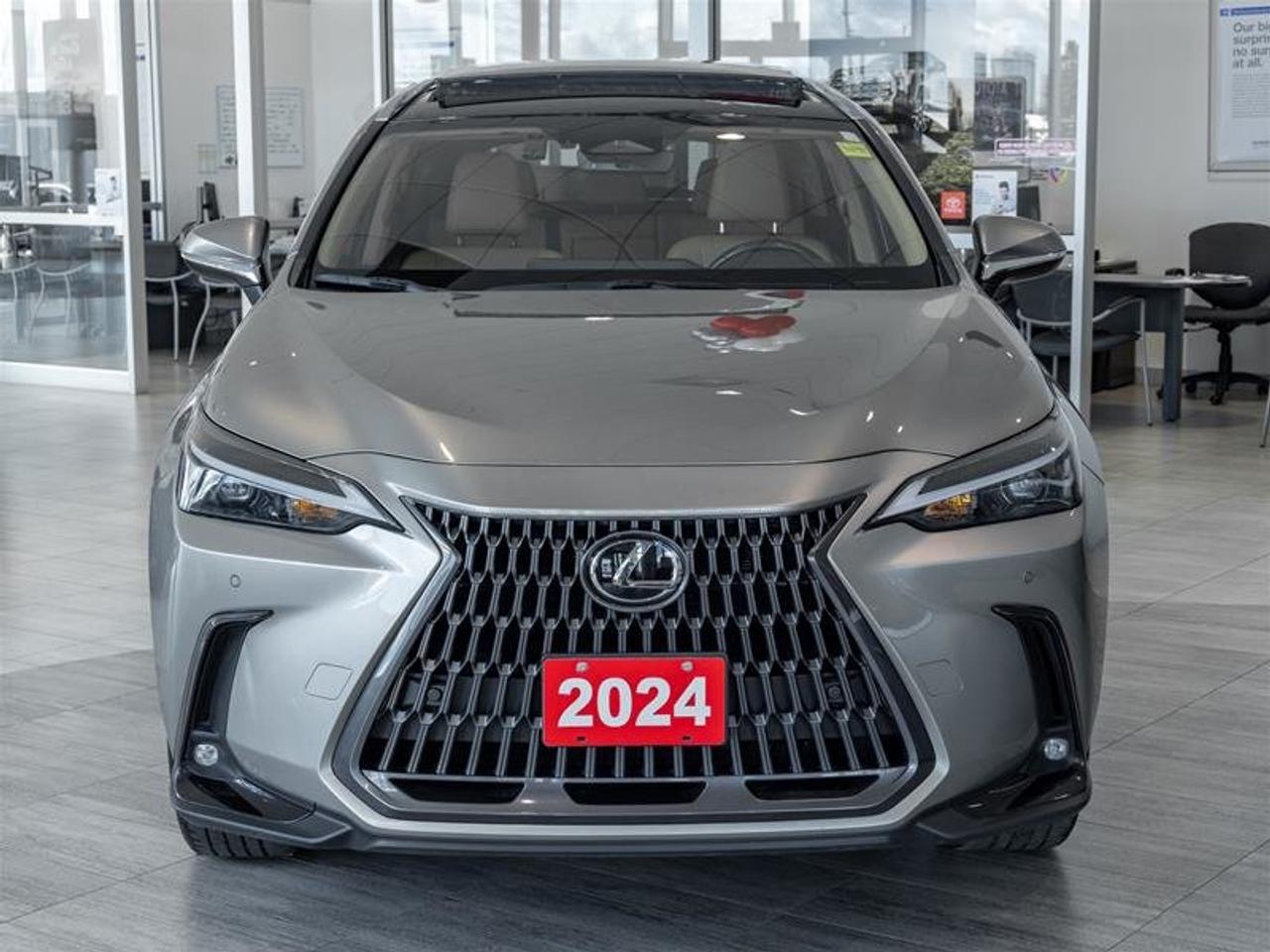 2024 Lexus NXh NX 350h Heated/Vented Seats| Pano Sunroof| Backup Camera| Navi Photo5