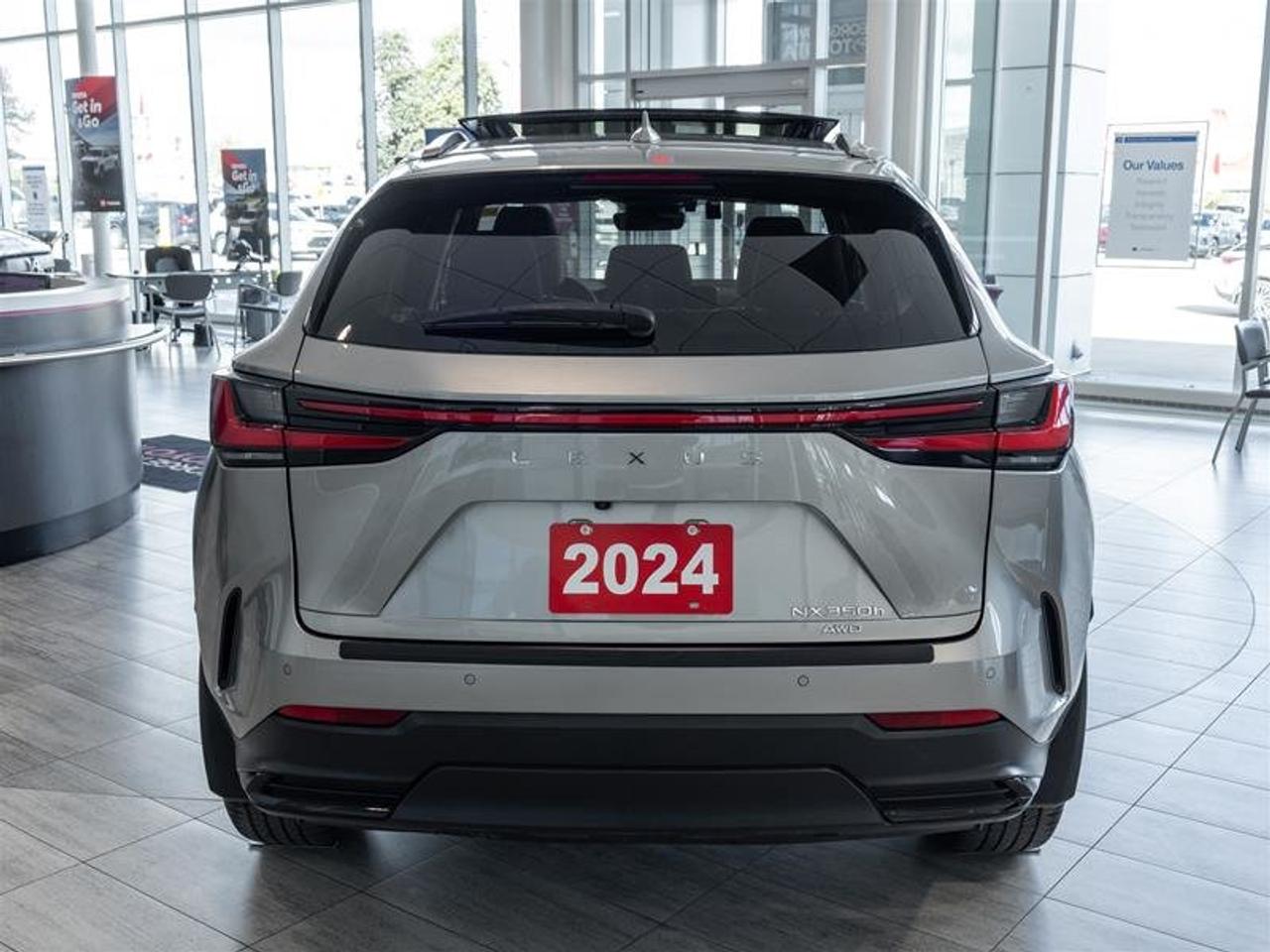 2024 Lexus NXh NX 350h Heated/Vented Seats| Pano Sunroof| Backup Camera| Navi Photo