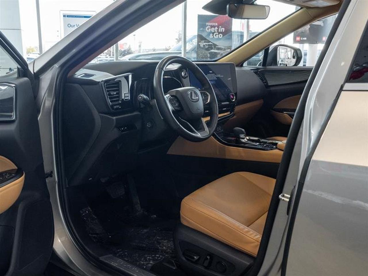 2024 Lexus NXh NX 350h Heated/Vented Seats| Pano Sunroof| Backup Camera| Navi Photo