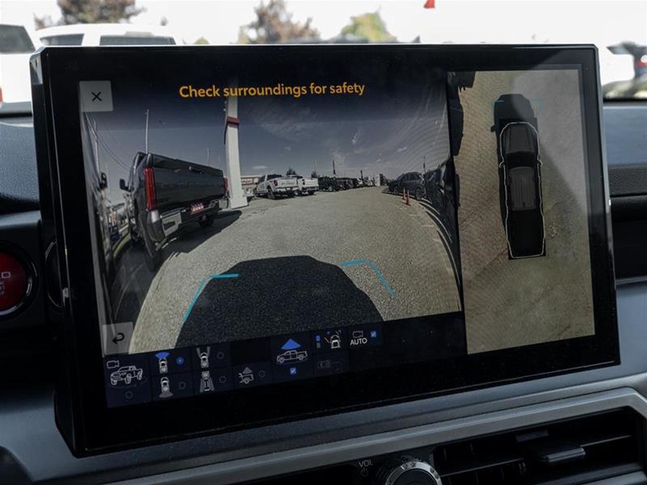 2025 Toyota Tacoma 4X4 Tacoma Double Cab AT Navi | Backup Cam | Heated Seats | Wireless Charging | 4x4 Photo