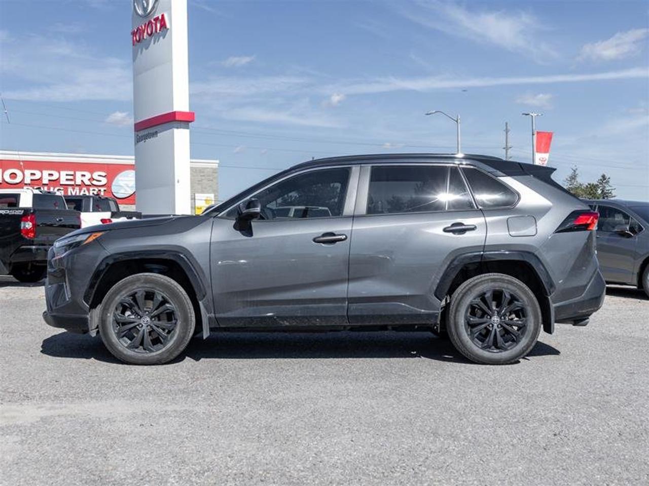 2025 Toyota RAV4 Hybrid XSE AWD Sunroof | Backup Cam | Navi | Heated Seats | JBL Audio | Wireless Charging | XSE Photo