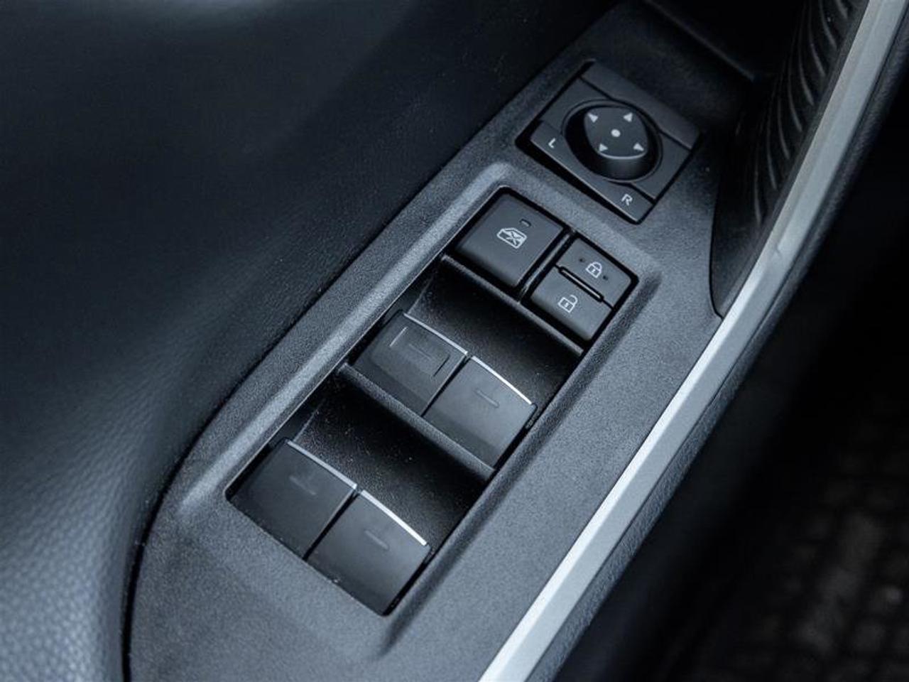 2025 Toyota RAV4 Hybrid XSE AWD Sunroof | Backup Cam | Navi | Heated Seats | JBL Audio | Wireless Charging | XSE Photo