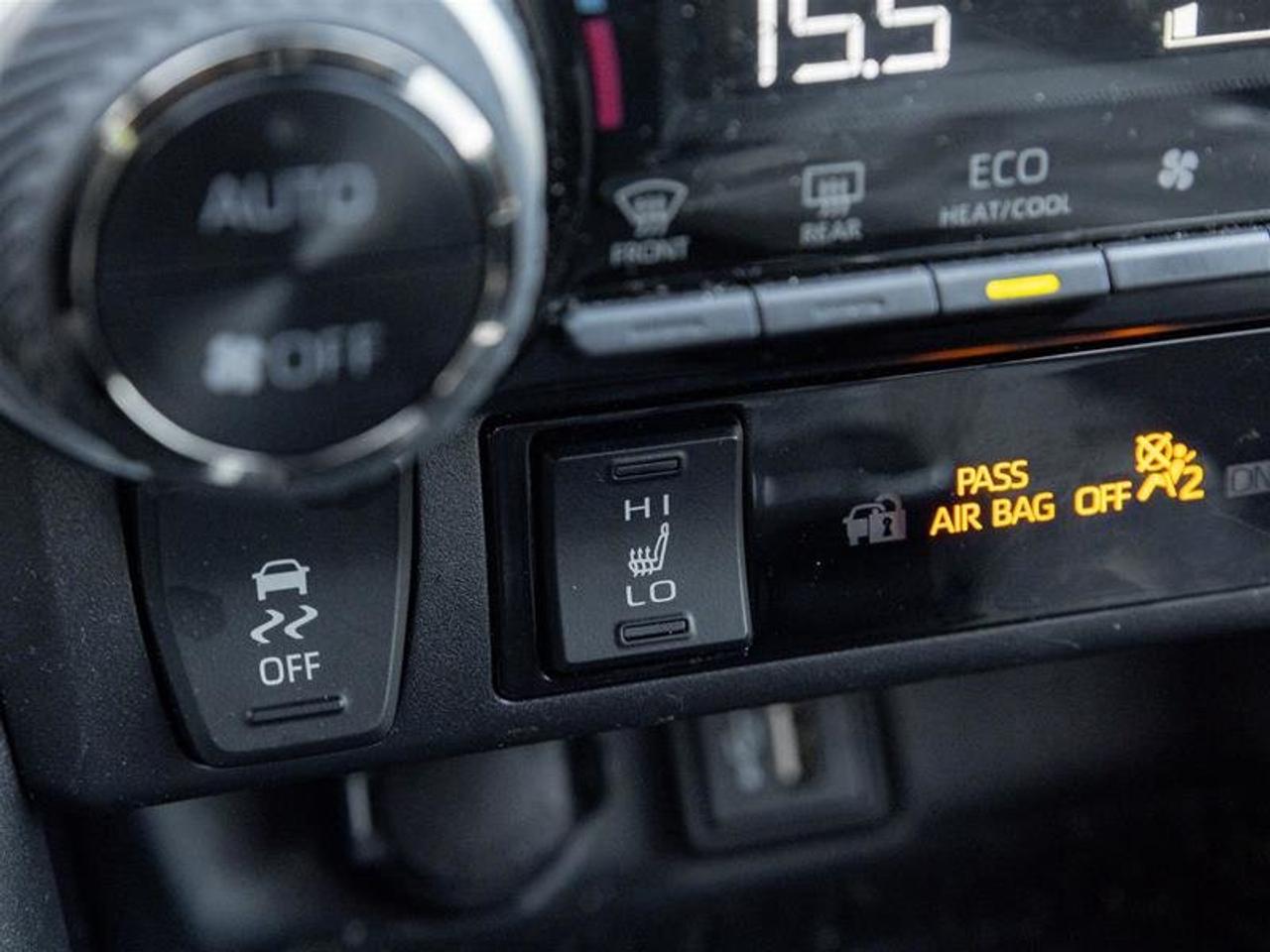 2025 Toyota RAV4 Hybrid XSE AWD Sunroof | Backup Cam | Navi | Heated Seats | JBL Audio | Wireless Charging | XSE Photo