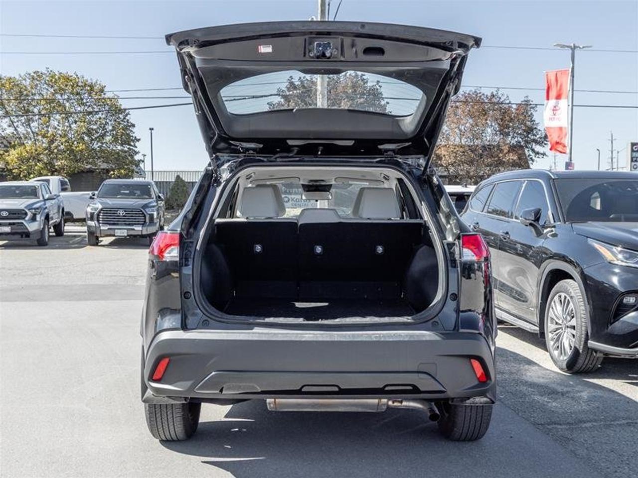 2024 Toyota Corolla Cross L AWD Backup Cam | Heated Seats | Adaptive Cruise | L Photo