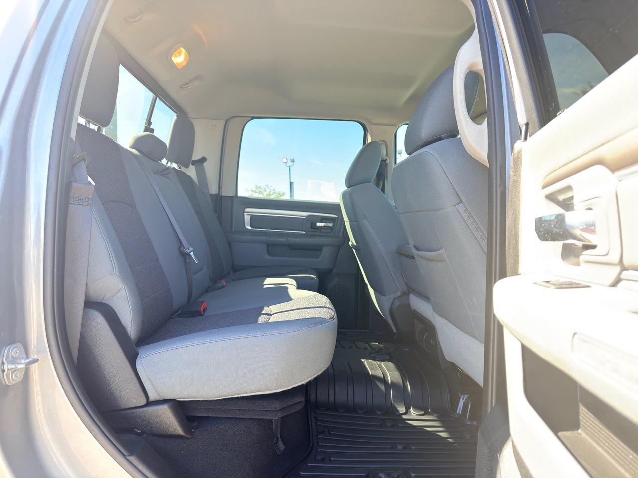 2020 RAM 1500 Classic SLT 4x4 Crew Cab 5'7 Box Photo