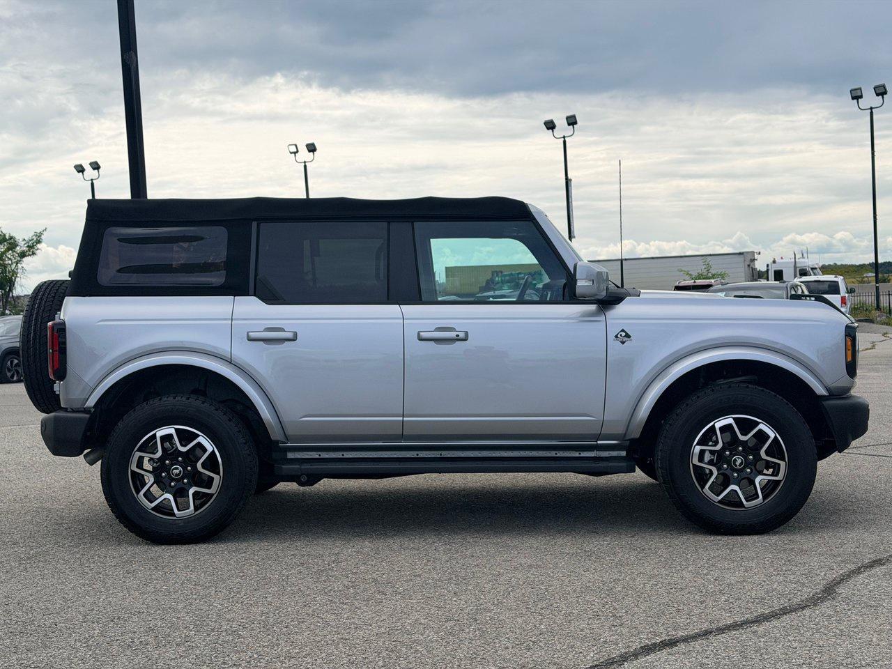 2022 Ford Bronco Outer Banks 4X4 Photo