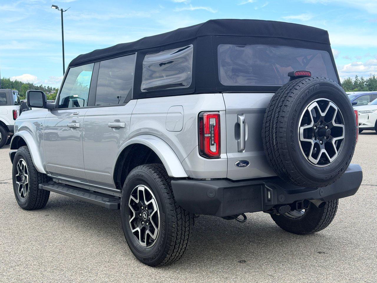 2022 Ford Bronco Outer Banks 4X4 Photo