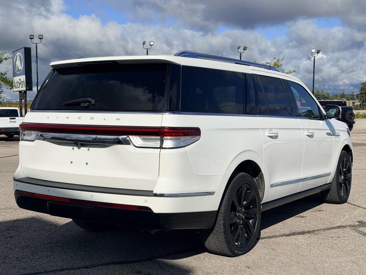 2022 Lincoln Navigator L Reserve 4x4 Photo