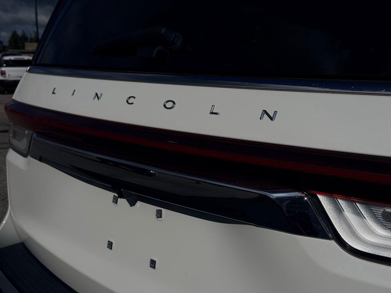 2022 Lincoln Navigator L Reserve 4x4 Photo