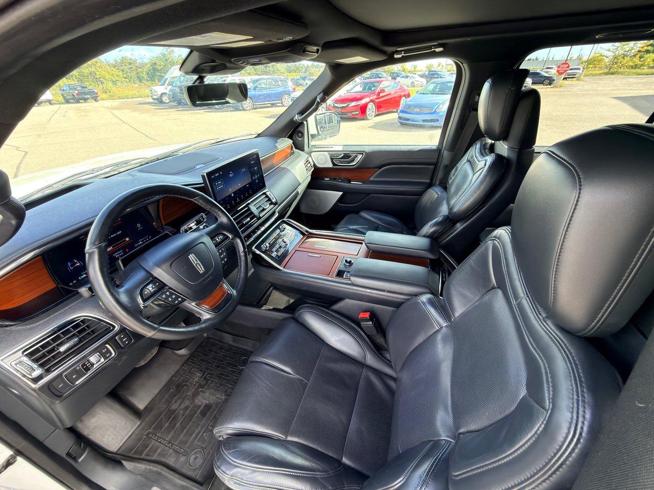 2022 Lincoln Navigator L Reserve 4x4 Photo