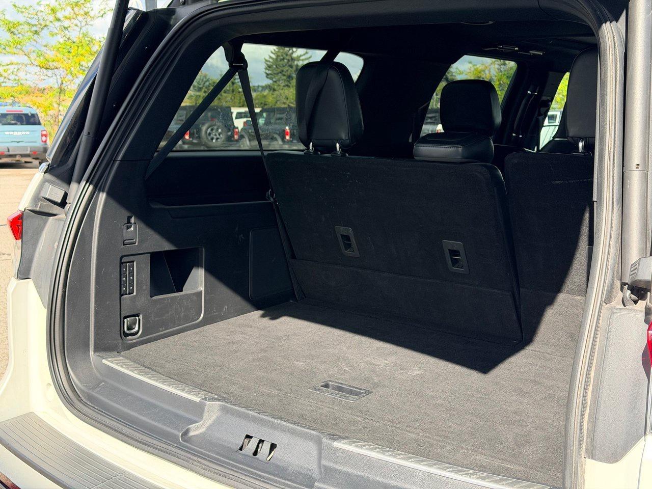 2022 Lincoln Navigator L Reserve 4x4 Photo