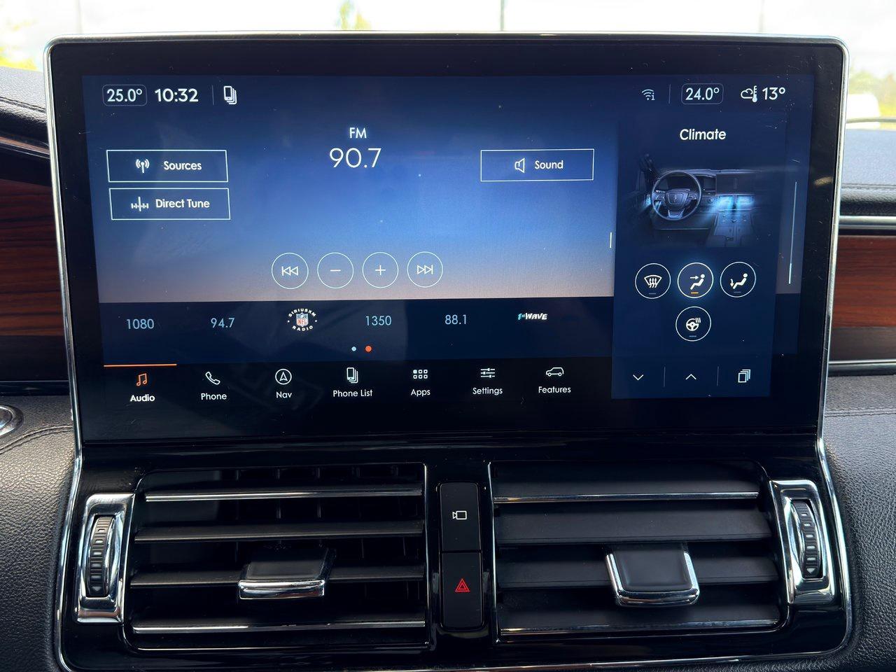 2022 Lincoln Navigator L Reserve 4x4 Photo