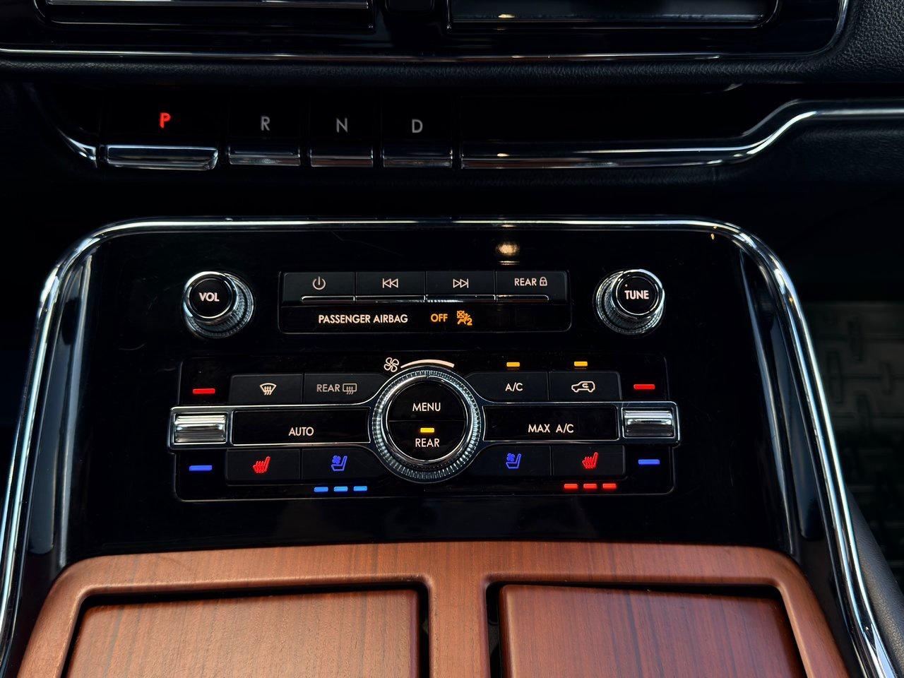 2022 Lincoln Navigator L Reserve 4x4 Photo