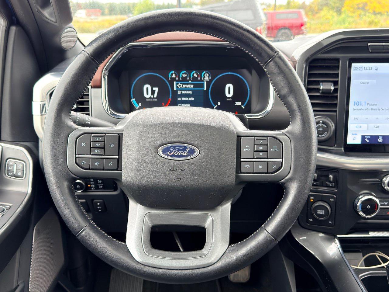 2022 Ford F-150 Lariat 4WD SuperCrew Photo
