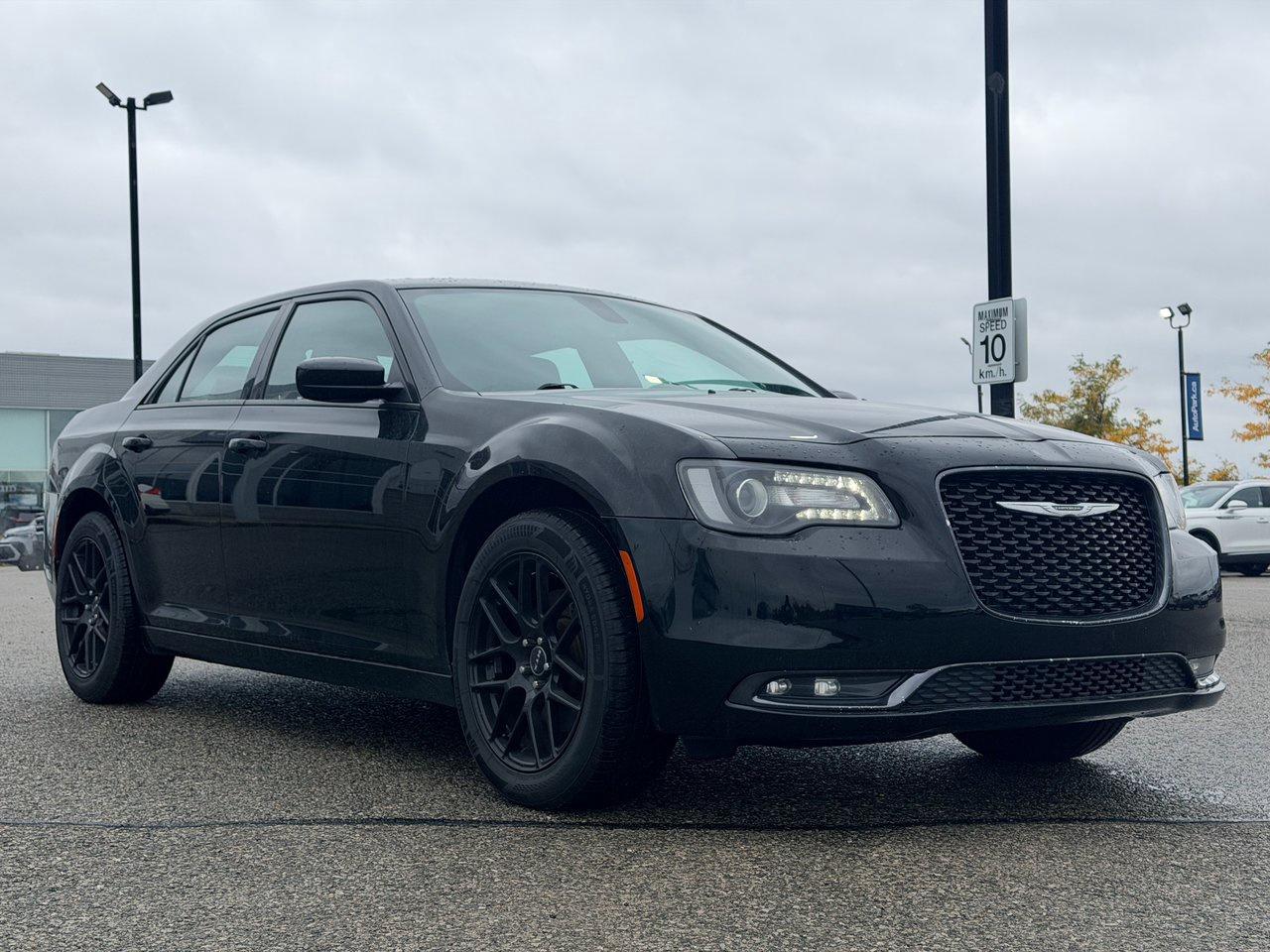 2019 Chrysler 300 S AWD Photo