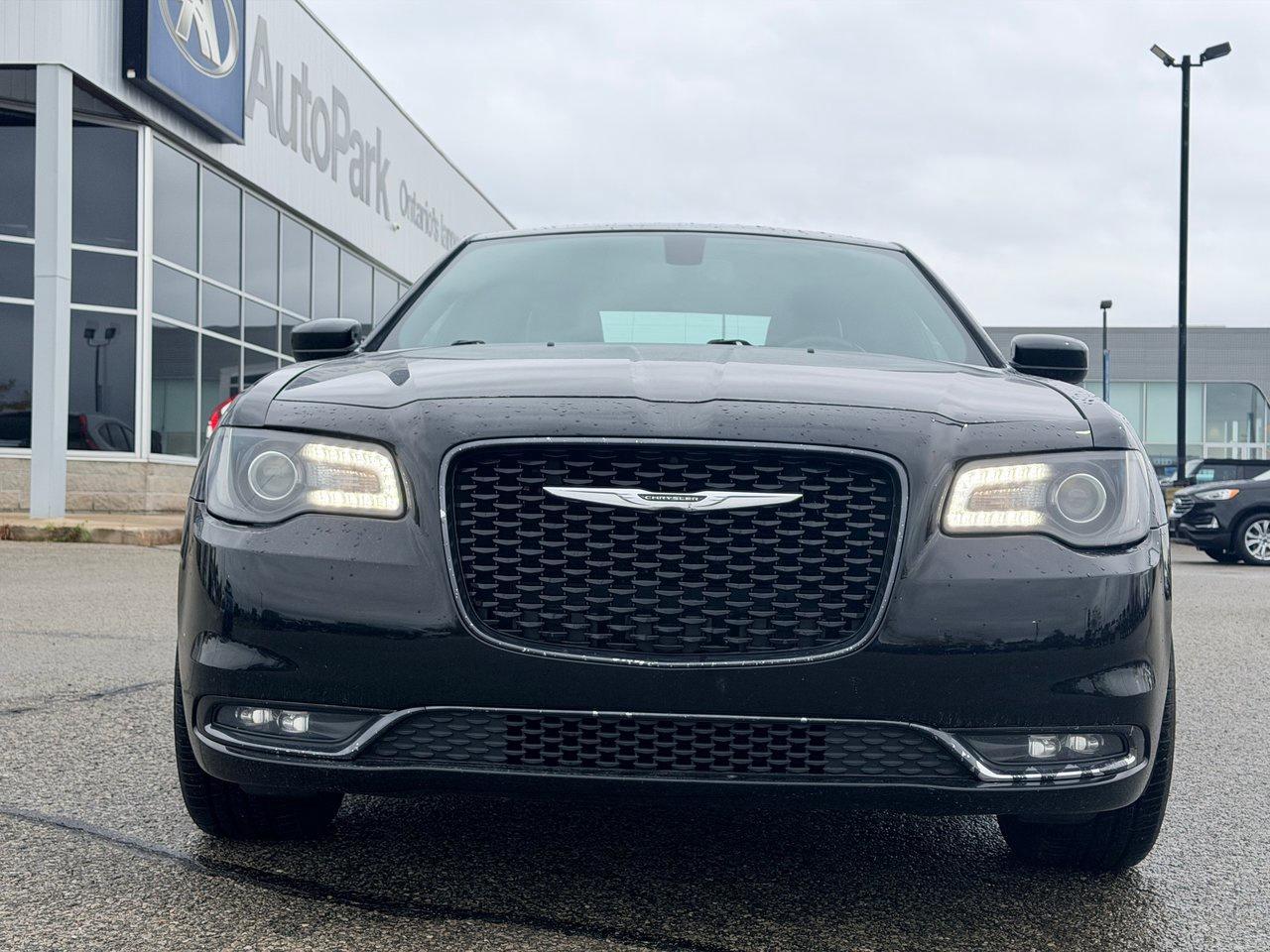 2019 Chrysler 300 S AWD Photo