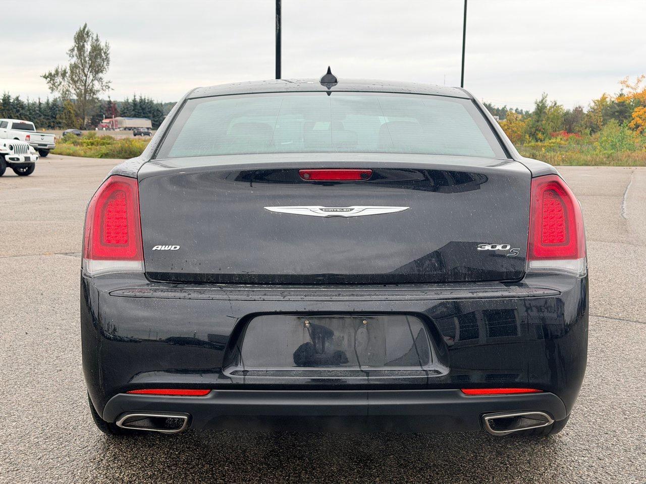 2019 Chrysler 300 S AWD Photo