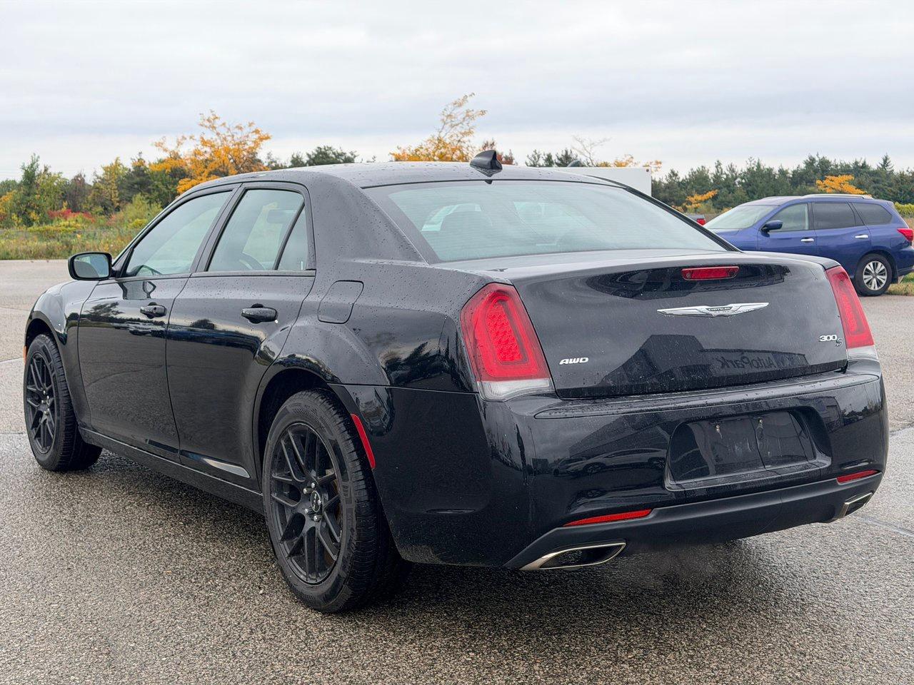 2019 Chrysler 300 S AWD Photo