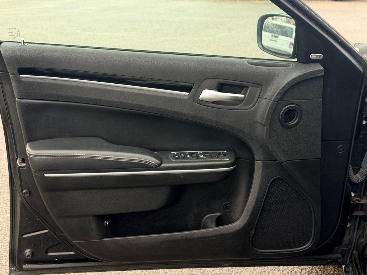 2019 Chrysler 300 S AWD Photo