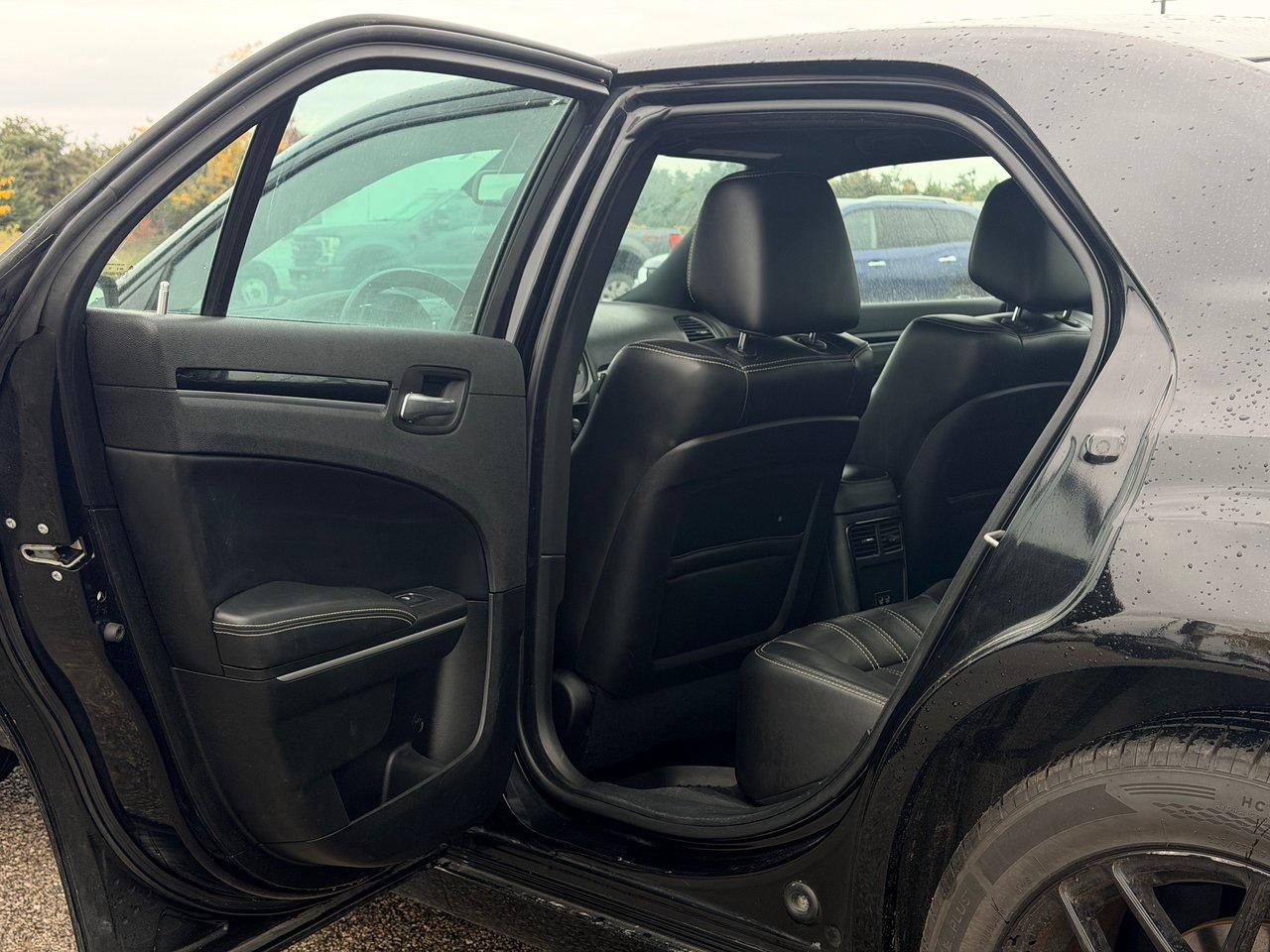 2019 Chrysler 300 S AWD Photo